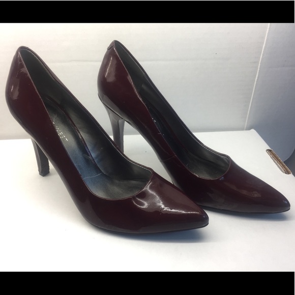 Nine West Heels - Picture 2 of 5